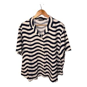 Marimekko X Uniqlo 3X button Front Shirt